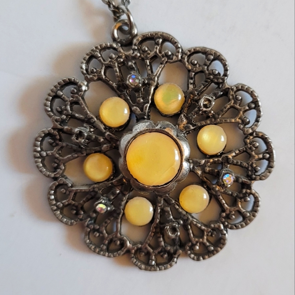 Necklace - Picture 2 of 5